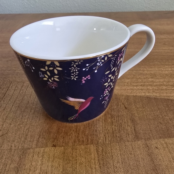 Portmeirion Sara Miller Chelsea Navy Teacup & Saucer 8oz Gold Hummingbird - Picture 7 of 10